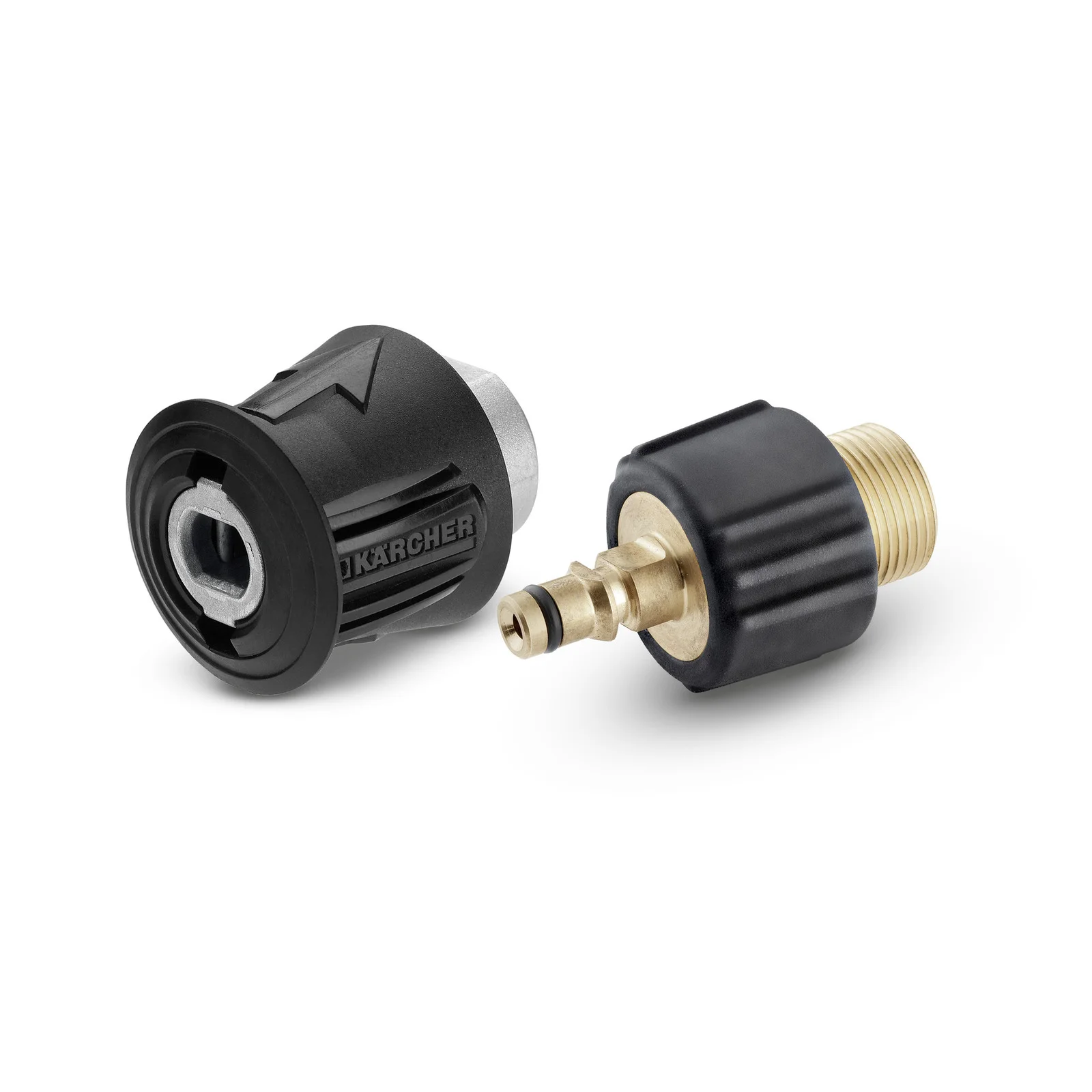 Zwei Kärcher Adapter: links ein schwarzer Kunststoffadapter, rechts ein Messingadapter mit Gewinde.