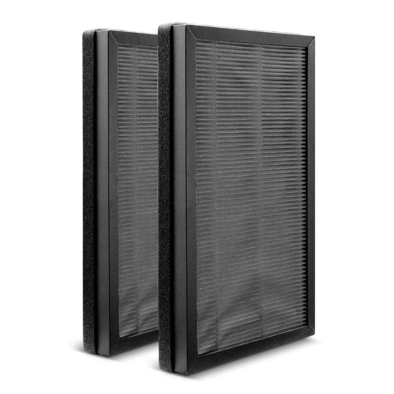 Zwei schwarze rechteckige Luftfilter nebeneinander, mit feinem Netzgewebe und Rahmen.