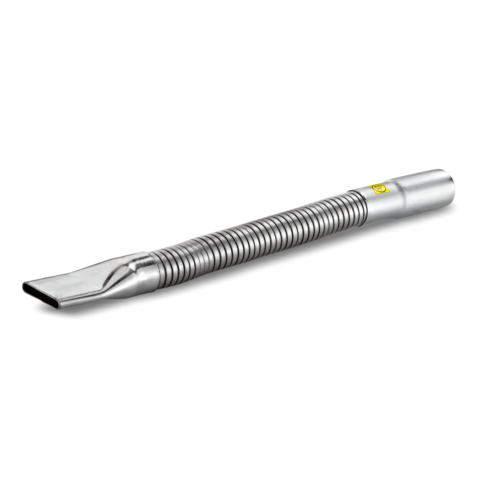 Metallisches Flachstrahlrohr mit geriffeltem Schlauch und glatter Düse, auf weißem Hintergrund.